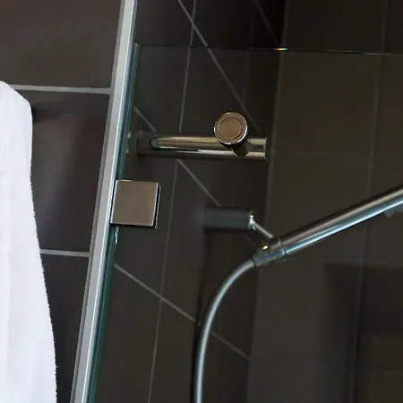 Hotel Grand De 4*