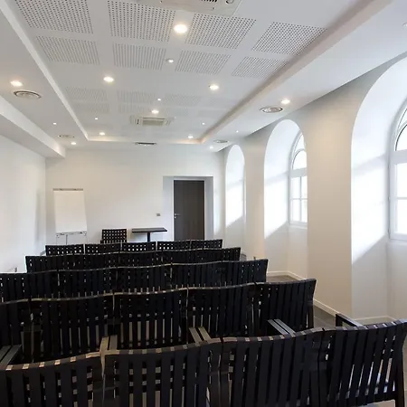 Hotel Grand De Castres (Tarn)