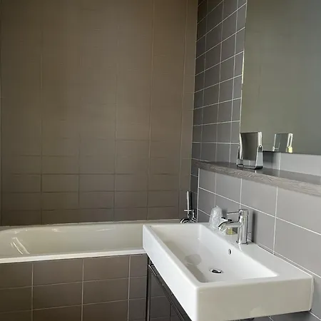 Hotel Grand De Castres 4*
