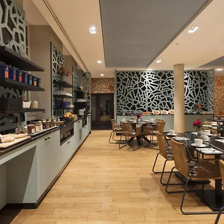 Western Grand De 4* Castres (Tarn)
