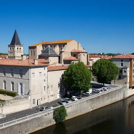Szálloda Western Grand De Castres