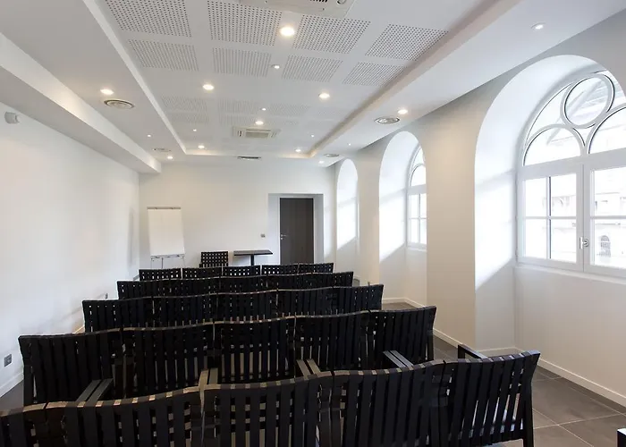 Hotel Grand De Castres (Tarn)