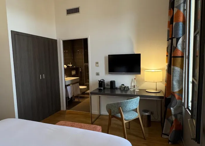 Grand De 4* Castres (Tarn)